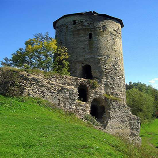 Gremyachaya tower